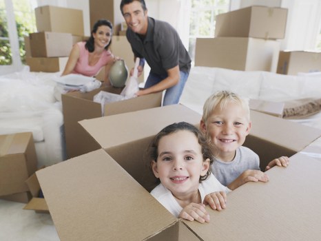 Moving truck service in Bromley for local household relocations