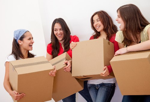 Local residential relocation scene in Bromley