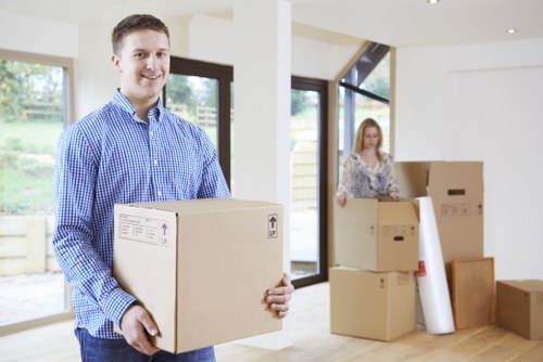 Organised storage Bromley units suitable for moving house or business stock